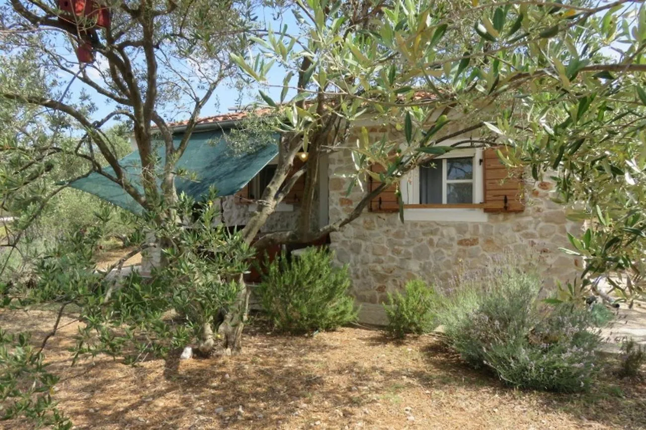 Holiday home Secluded Fisherman'S Cottage Cove Sveti Ante, Pasman - 23183 Croatia